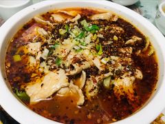 水煮肉片-华春餐馆(鱼山路店)