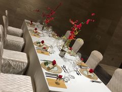 -华邑酒店·鲜艳全日自助餐厅