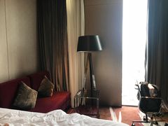 -广州天河希尔顿酒店