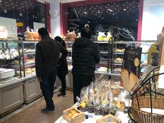 面包甜点陈列柜-TOUCH泰奇(金桥长岛路店)