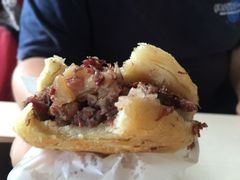 -闫家驴肉老店(华电一校店)