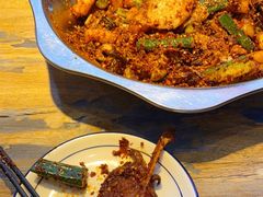 -嘎嘎鸭下巴·爆辣干锅(明教寺店)