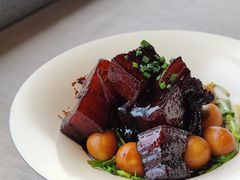 外婆红烧肉-一澜江宴·江景地标楚菜(江滩公园店)