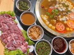 -顶顶汤火牛排火锅·经典铜锅涮肉