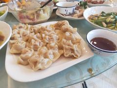 -天桥饭店·特色海鲜(金山嘴渔村店)