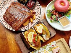 -Famous肥猫墨西哥音乐餐吧(五棵松华熙LIVE店)