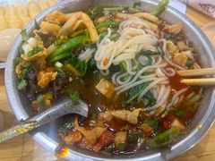 -柳州肥姨妈大骨螺蛳粉(曹路店)