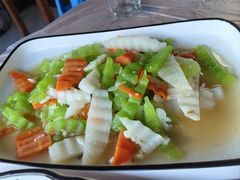 -贾老板缸肉馆(潮韵街店)