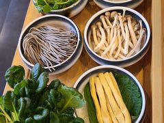 -烹然四季椰子鸡火锅(团结湖总店)