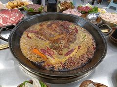 -扎起市井老火锅(乐山总店)