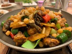 干锅牛蛙-桂客膳房·珍品堂