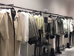 -URBAN REVIVO(七宝领展广场店)