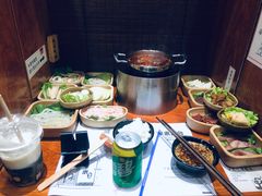 -独食火锅·半米屋台(直营总店)