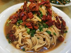 -鹤乡东北菜(崮山路店)