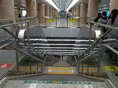 -奥体中心(地铁站)