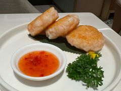 香煎手打虾饼-粤来记·啫啫煲·点心(日月光店)