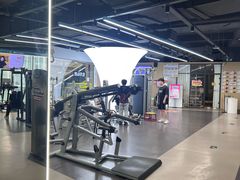 -超鹿运动(五四路恒力城店)