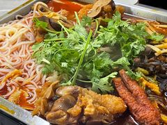 -在巷子里的烤肉店·螺蛳粉烤鱼·牛蛙(和美城店)