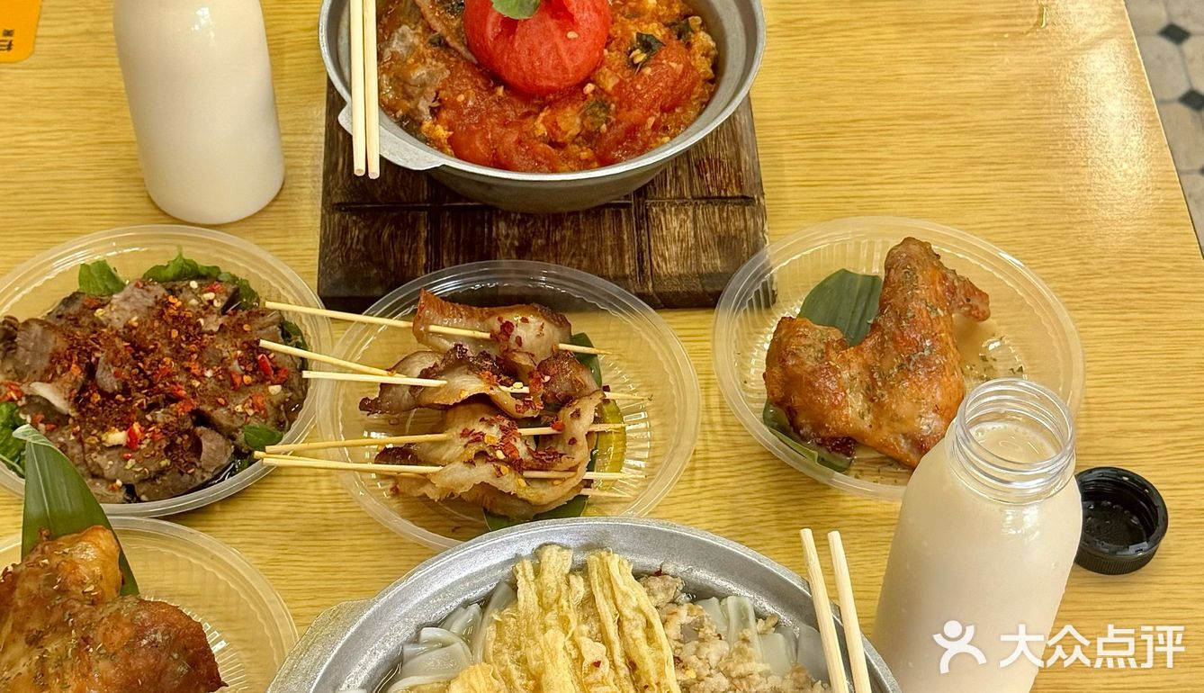 泉州小破店……juju好吃啊………