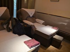-金色印象·4K影院式足体养生(杨家坪西郊店)