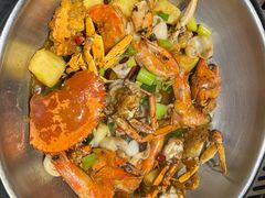 -七欣天香辣蟹火锅(上海银亿滨江店)