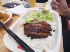 -南城香·饭香串香馄饨香(青年路店)