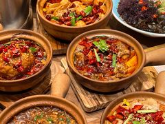 -街角等你.大连海鲜烧烤.经典铁板海鲜串(西安路店)