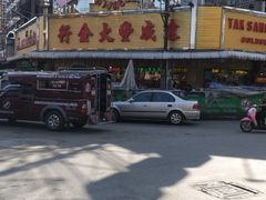 -瓦洛洛传统市场
