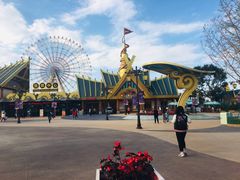 -七彩云南欢乐世界