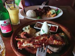 -Pundi Pundi Restaurant
