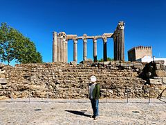 -埃武拉罗马神庙