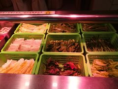 -尚品海鲜肥牛自助火锅(湖明店)