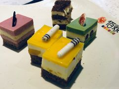 -佰烧海鲜烤肉火锅自助(泰华假日广场店)