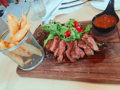 -LENBACH兰巴赫西餐啤酒坊(大连东港店)