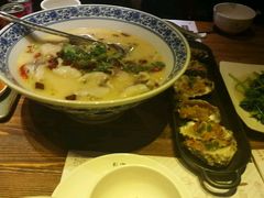 -胡桃里音乐餐厅(陶溪川店)(川湘赣菜·世界百大酒庄直供红酒·音乐表演)