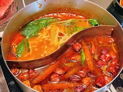 -捞王锅物料理(上海世茂广场店)