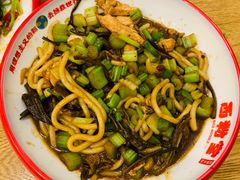 野蘑菇鸡肉炒米粉-西粉堂新疆米粉(朝外店)