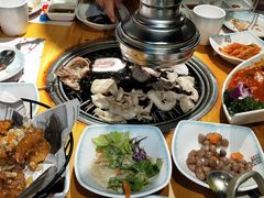 -唯成•韩国炭火烤肉 유성고기