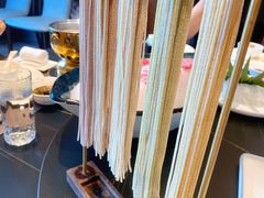 -鼎泰亨·海鲜牛肉餐厅(滨江店)