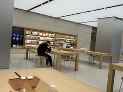 -Apple零售店(玄武湖店)