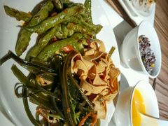 -感恩心素食馆(百世广场店)