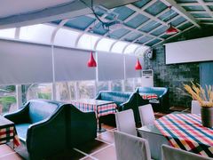 -怡华威斯达酒店(重庆医科大学附属儿童医院店)