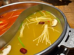 -巴卤社老火锅(财富店)