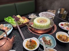 -得意咚瓜·顺德鱼生·冬瓜火锅(深圳首店)