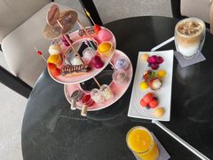 -亚龙湾喜来登·美景台大堂吧