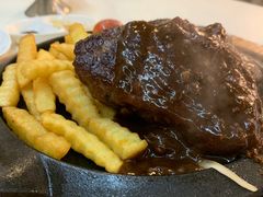 -香港新发烧腊茶餐厅(万象店)
