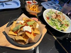 -DEEP·美式餐吧(五棵松华熙LIVE店)