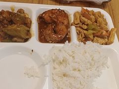 -绿轩厨房(于洪广场店)
