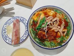 -镇南锅盖面馆(解放路店)