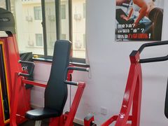 -坚果健身24小时工作室(定西路店)